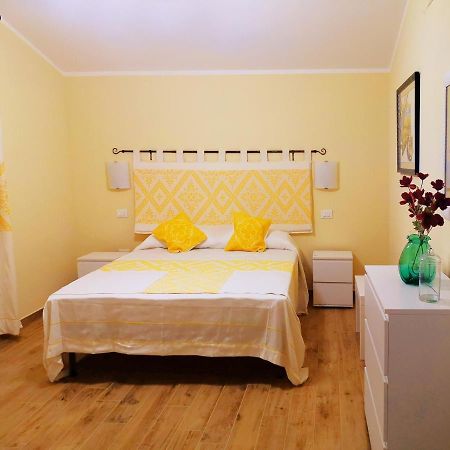 Hotel Le Orchidee Bosa Zewnętrze zdjęcie