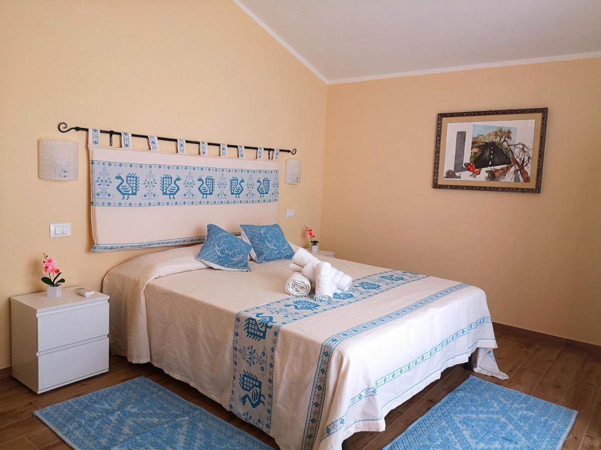 Hotel Le Orchidee Bosa Zewnętrze zdjęcie